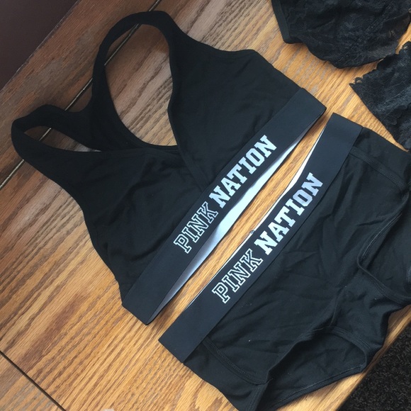 VS Pink Bundle New - Picture 2 of 8